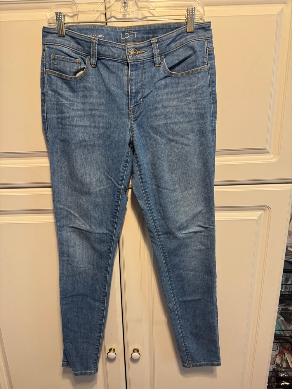 LOFT Light Wash Blue Skinny Jeans